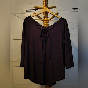 Maroon Reddish Purple Colored 3/4 Sleeve Sparkly Top.